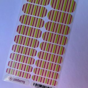 Jamberry nails - full sheet: “Beach Day”